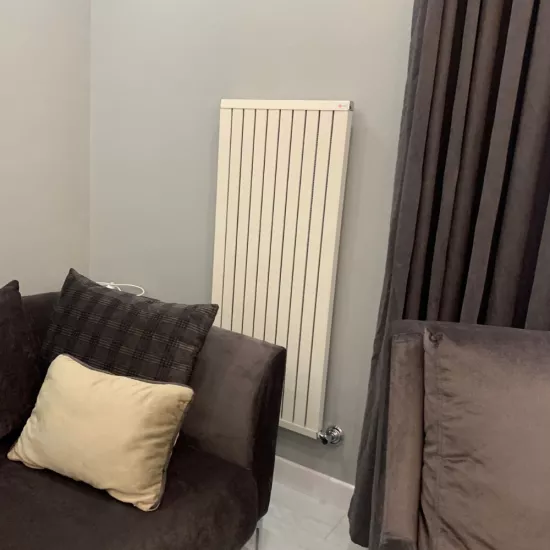 Nuuq Alüminyum Radyatör Dikey Beyaz